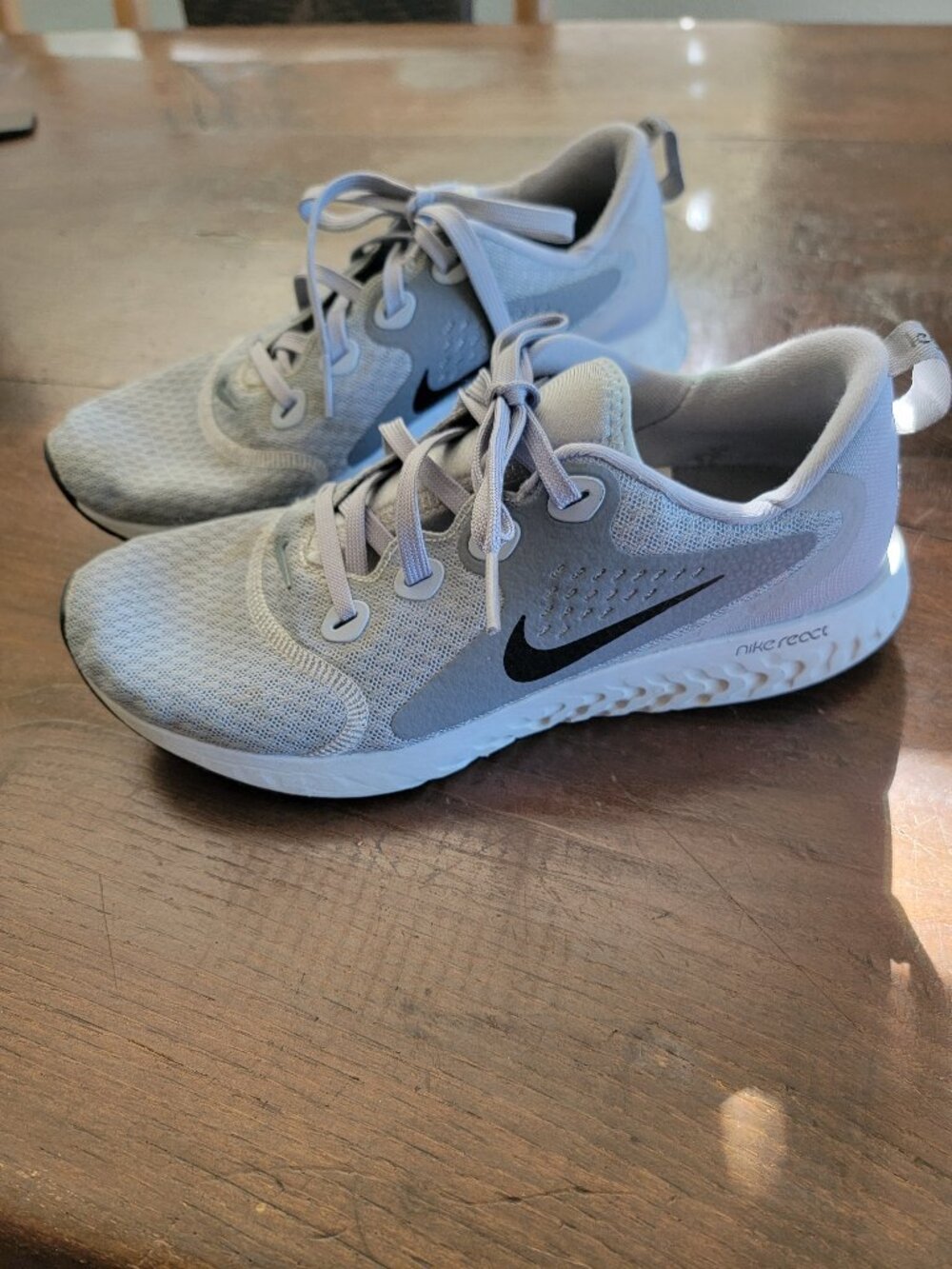 Women's Nike Legend React Running / Training Shoes Size 8 Gray Black